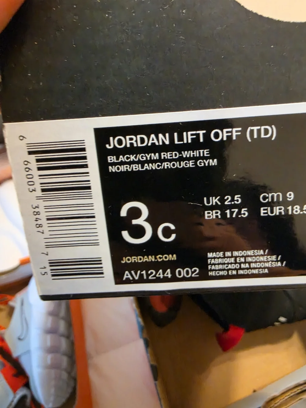 Jordan bold red